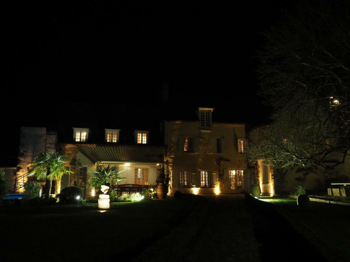 Chambres D'Hotes La Bergerie De L'Aqueduc Houx Exterior photo